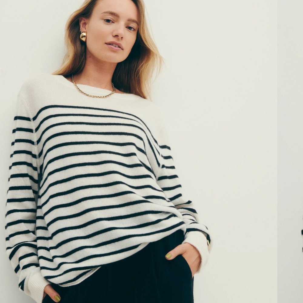 Reformation 'Cashmere Boyfriend Sweater' size xs